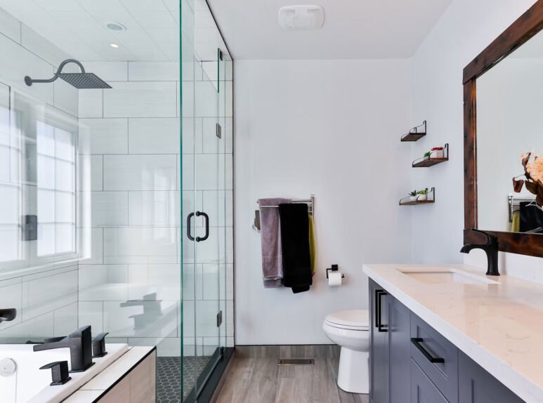 Bathroom Bathroom